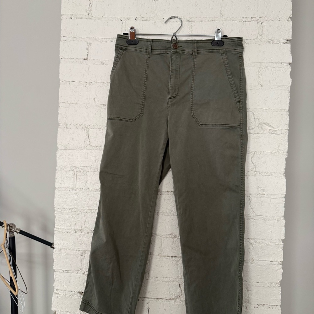GAP Women’s Girlfriend khaki - Olive